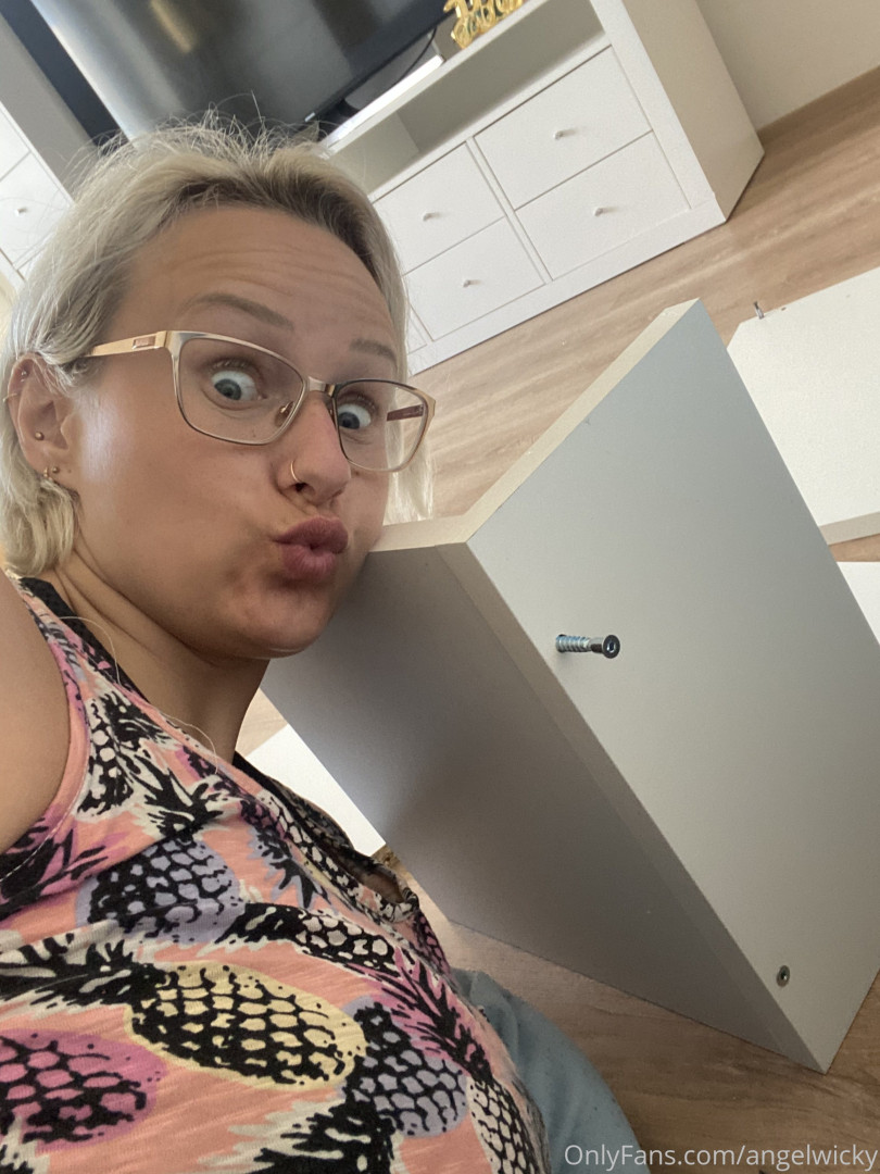 Photo by angelwicky published on November 21,2023 15:52:53 - BestThots