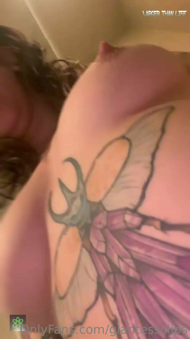 Photo by giantessclips published on January 15,2024 05:22:02 - BestThots