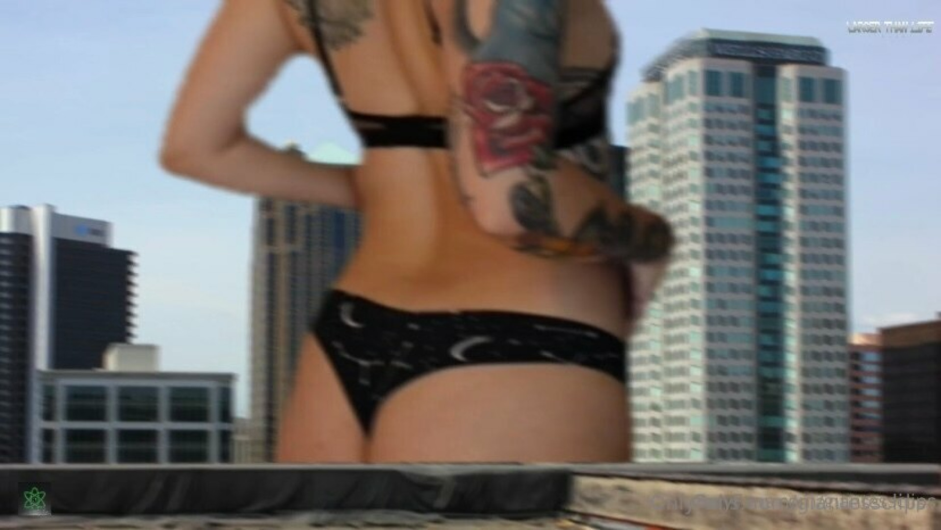 Photo by giantessclips published on January 15,2024 05:25:35 - BestThots