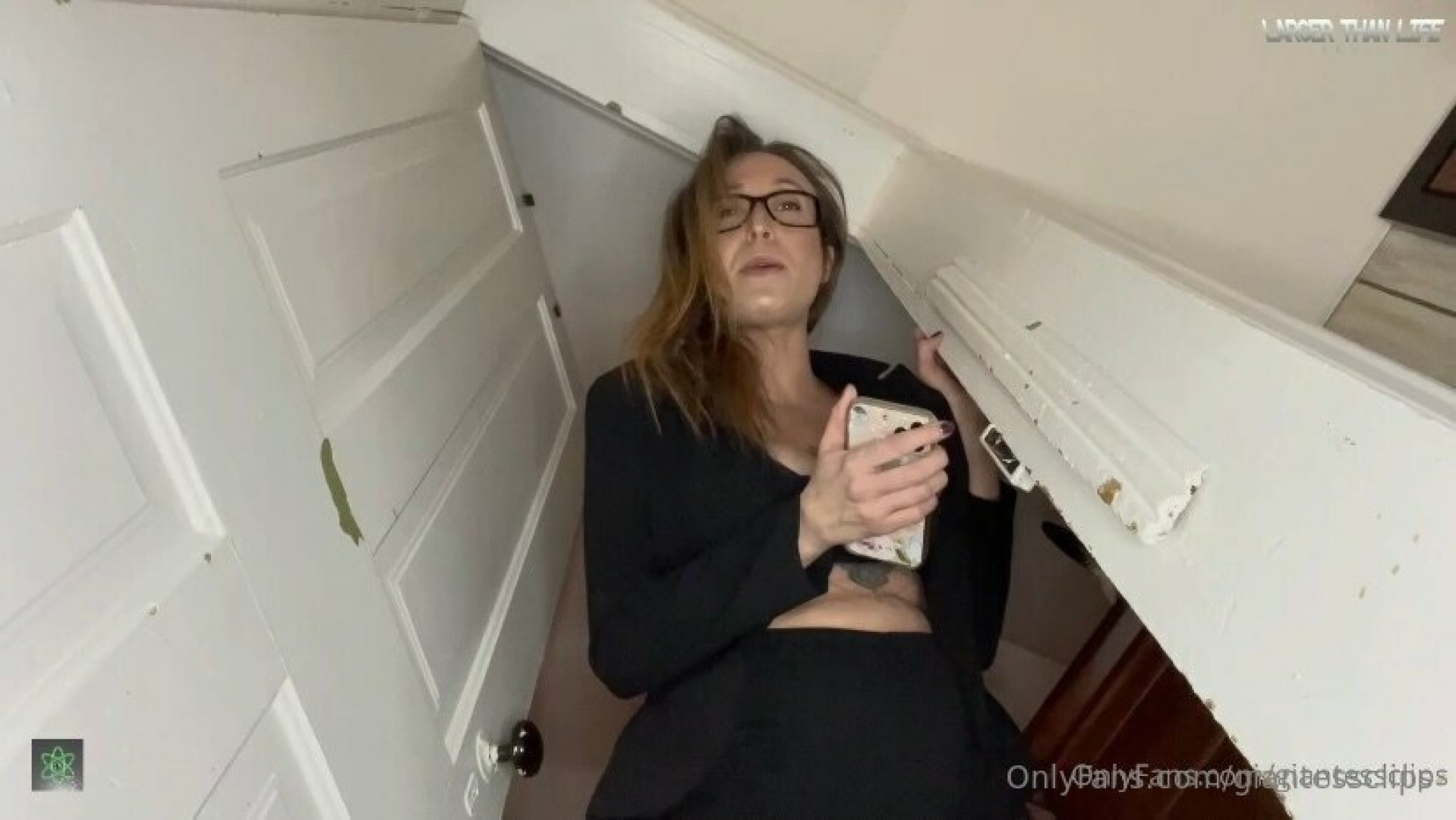 Photo by giantessclips published on January 15,2024 05:25:36 - BestThots