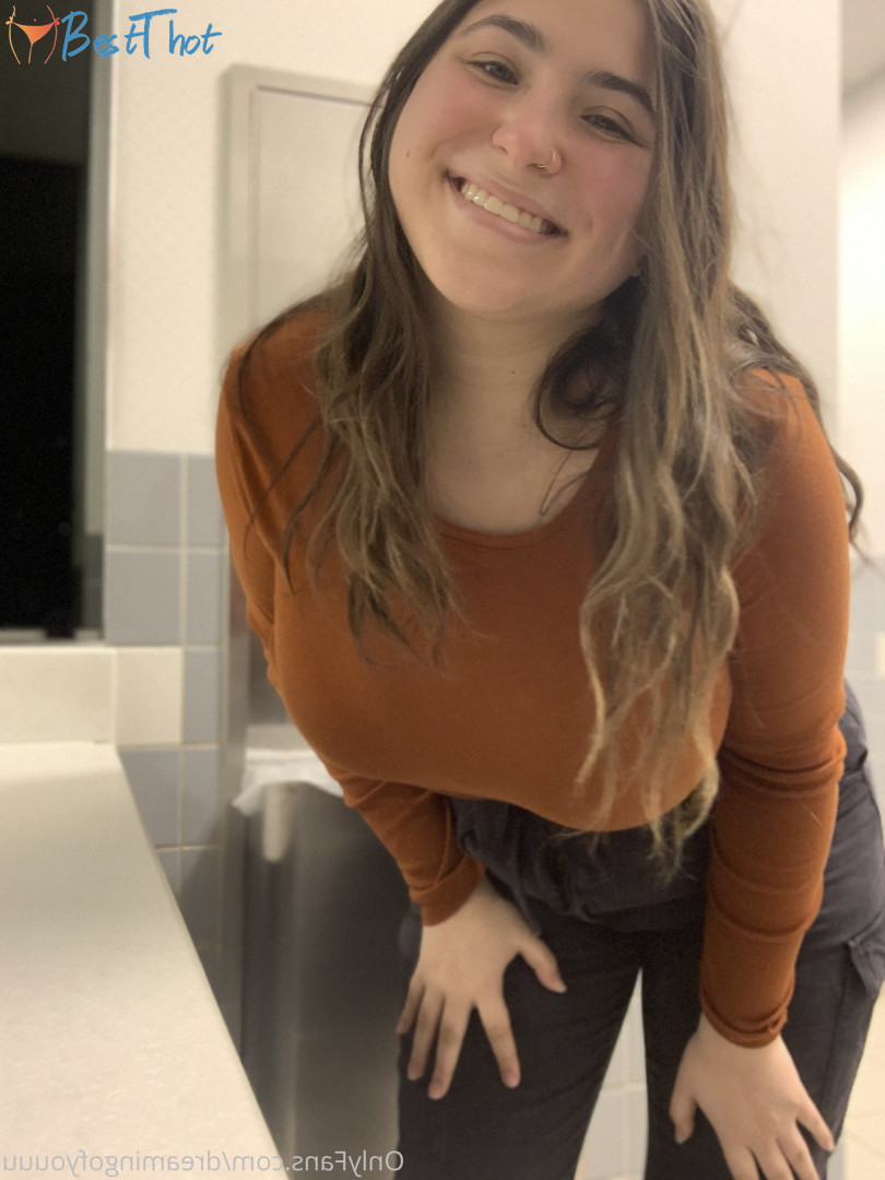 Photo by maybe-you-know-me published on December 23,2024 11:09:30 - BestThots