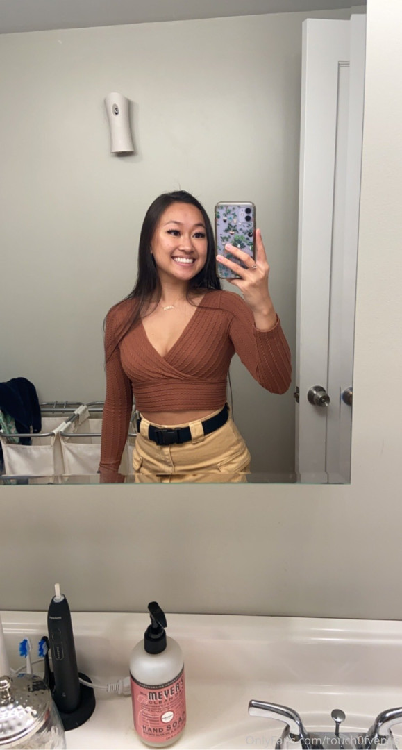 Photo by touch0fvenus published on June 4,2023 06:11:21 - BestThots