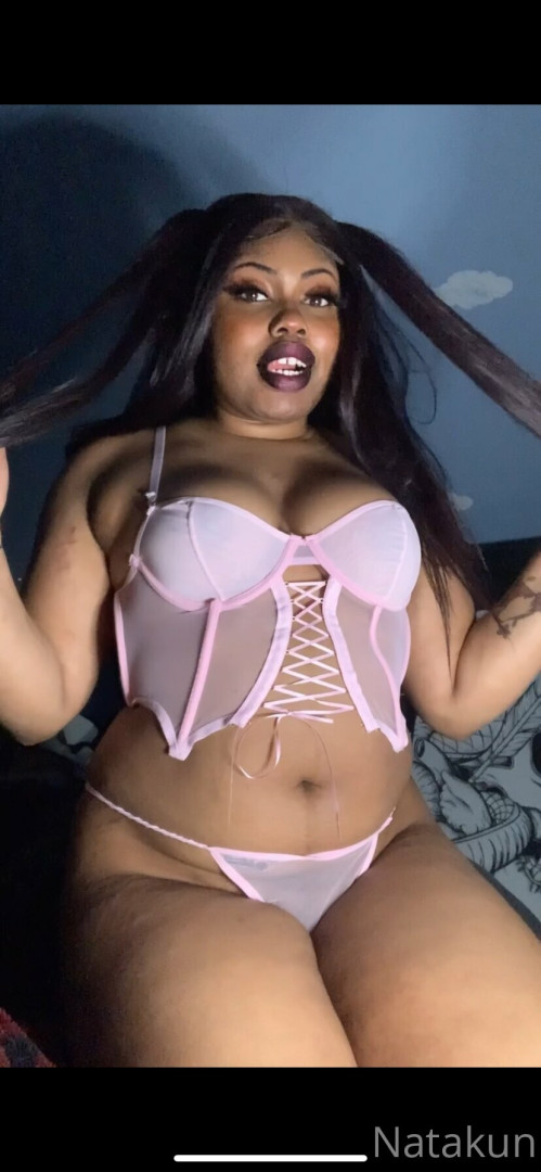 Photo by thiccxms published on May 16,2023 19:23:24 - BestThots