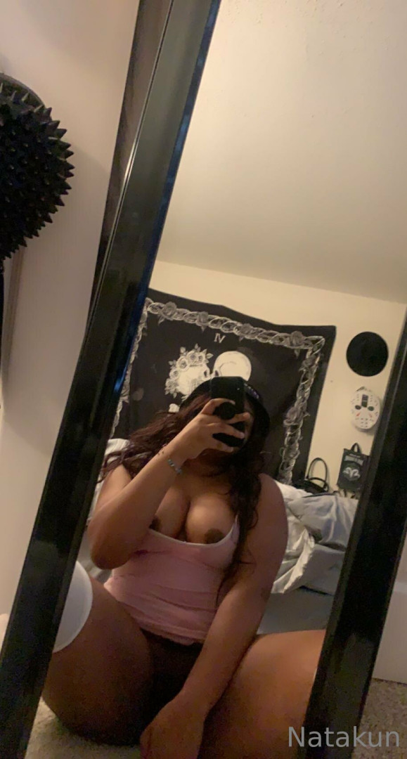 Photo by thiccxms published on May 16,2023 19:25:00 - BestThots