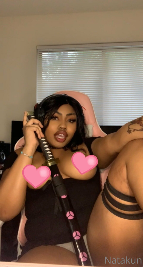 Photo by thiccxms published on May 16,2023 19:25:01 - BestThots