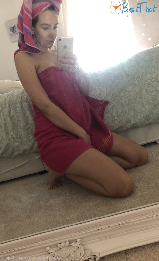 Photo by missellajolie published on December 22,2024 11:09:12 - BestThots