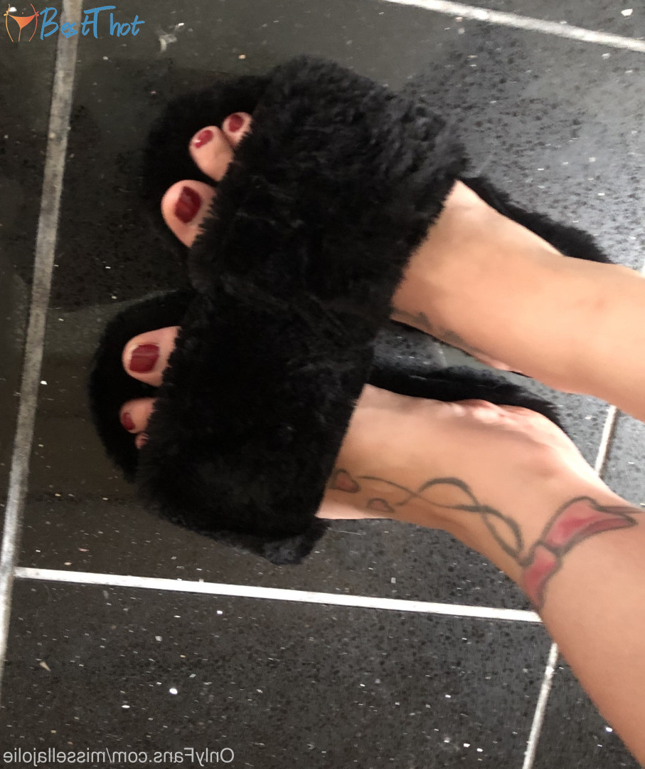 Photo by missellajolie published on December 22,2024 11:09:25 - BestThots