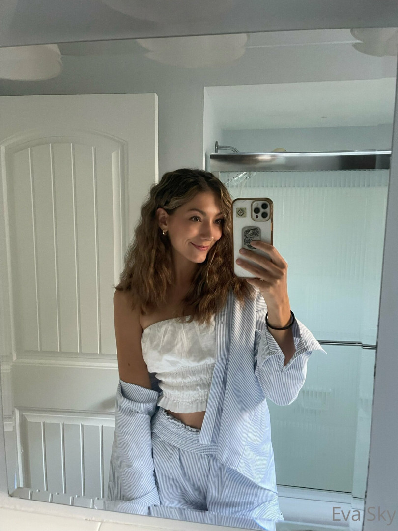 Photo by freshmanevasky published on October 17,2023 03:47:19 - BestThots
