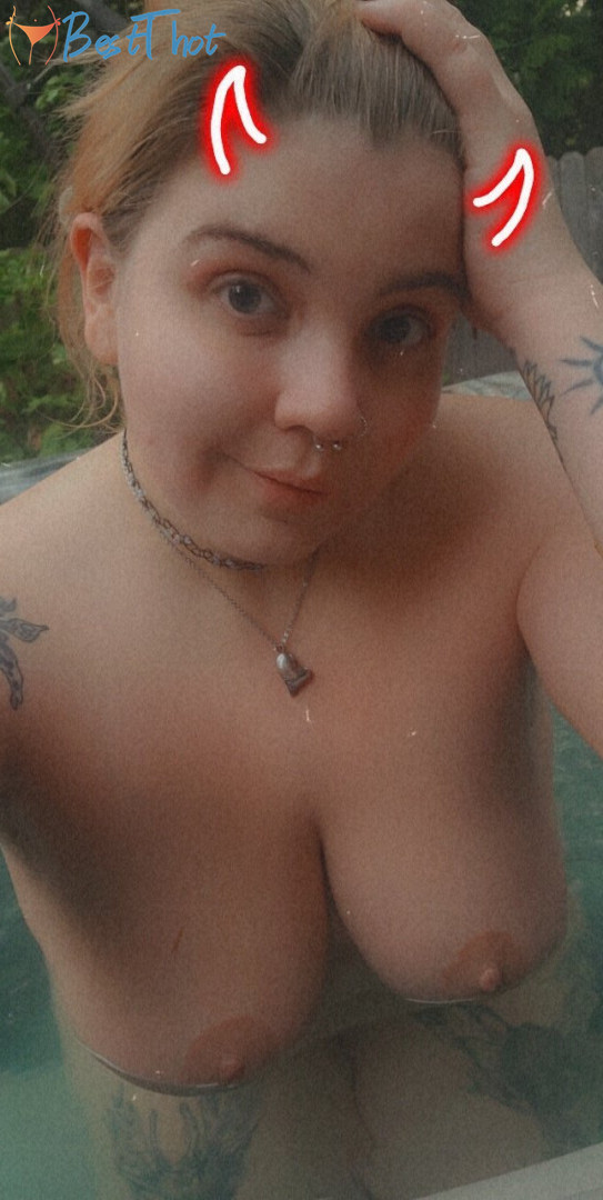 Photo by succubusworld published on December 14,2024 08:04:50 - BestThots