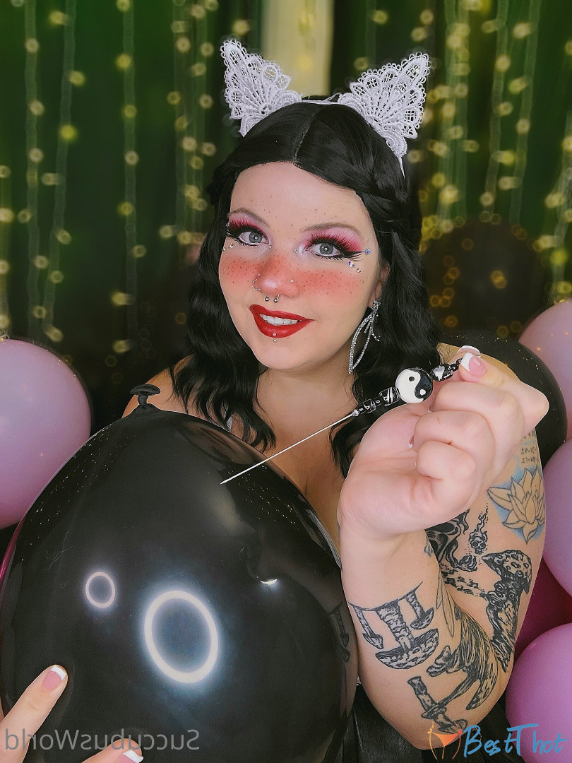 Photo by succubusworld published on December 14,2024 08:04:52 - BestThots