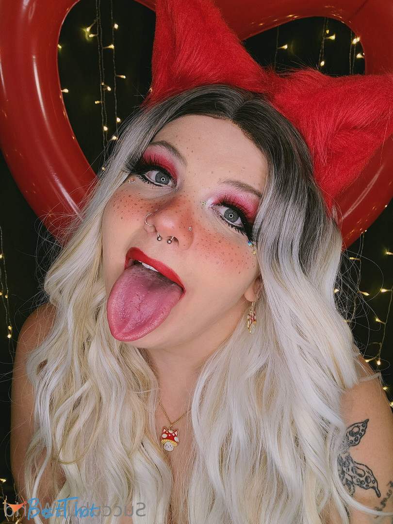 Photo by succubusworld published on December 14,2024 08:05:38 - BestThots