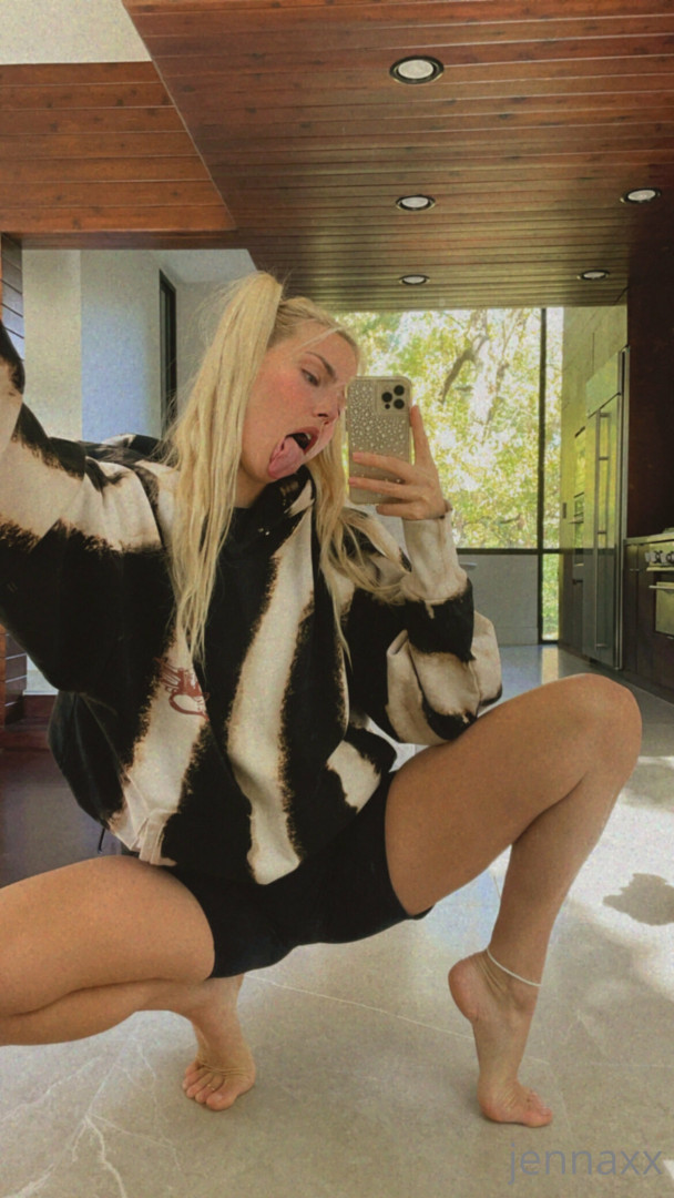 Photo by jennaxx published on August 30,2023 06:10:38 - BestThots