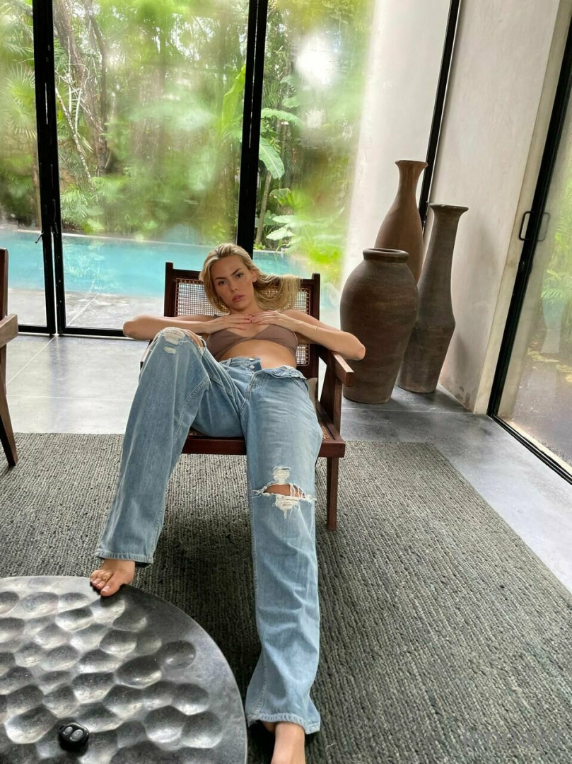 Photo by jennaxx published on August 30,2023 06:36:42 - BestThots