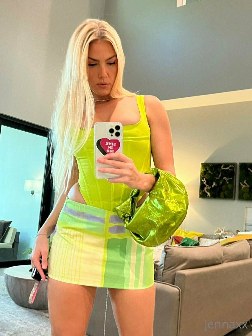 Photo by jennaxx published on August 30,2023 09:02:40 - BestThots