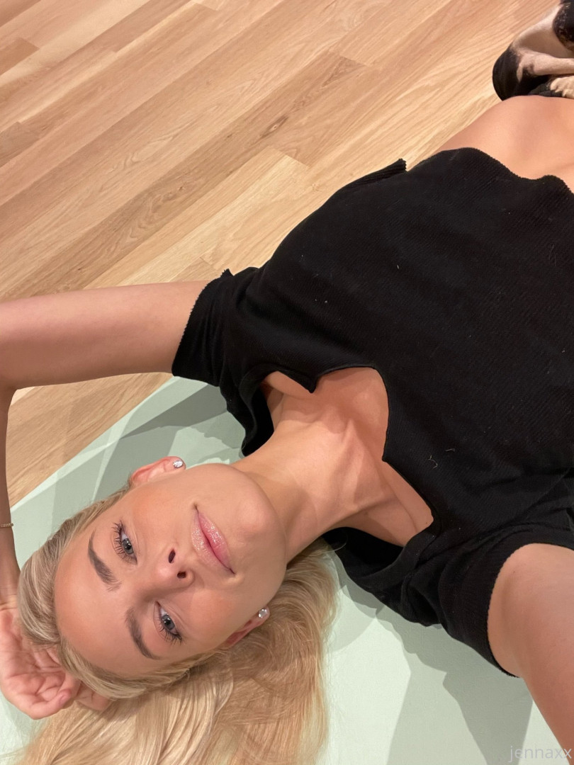 Photo by jennaxx published on August 30,2023 11:26:32 - BestThots