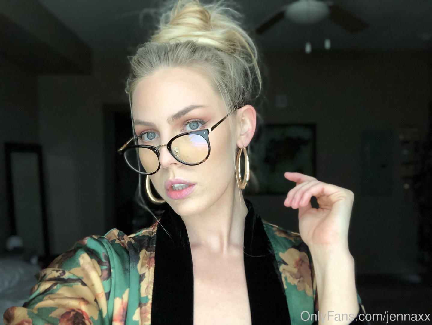 Photo by jennaxx published on August 30,2023 12:35:49 - BestThots