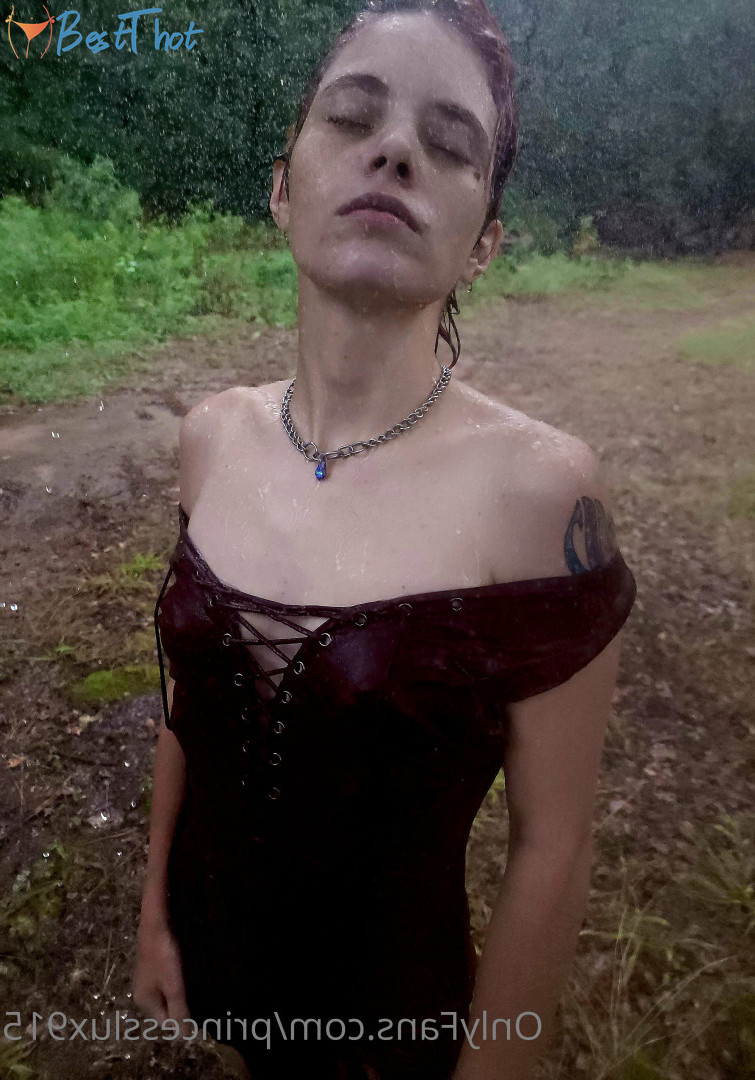 Photo by princesslux915 published on December 14,2024 08:04:19 - BestThots