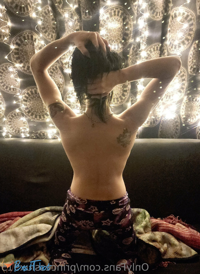 Photo by princesslux915 published on December 14,2024 08:06:07 - BestThots