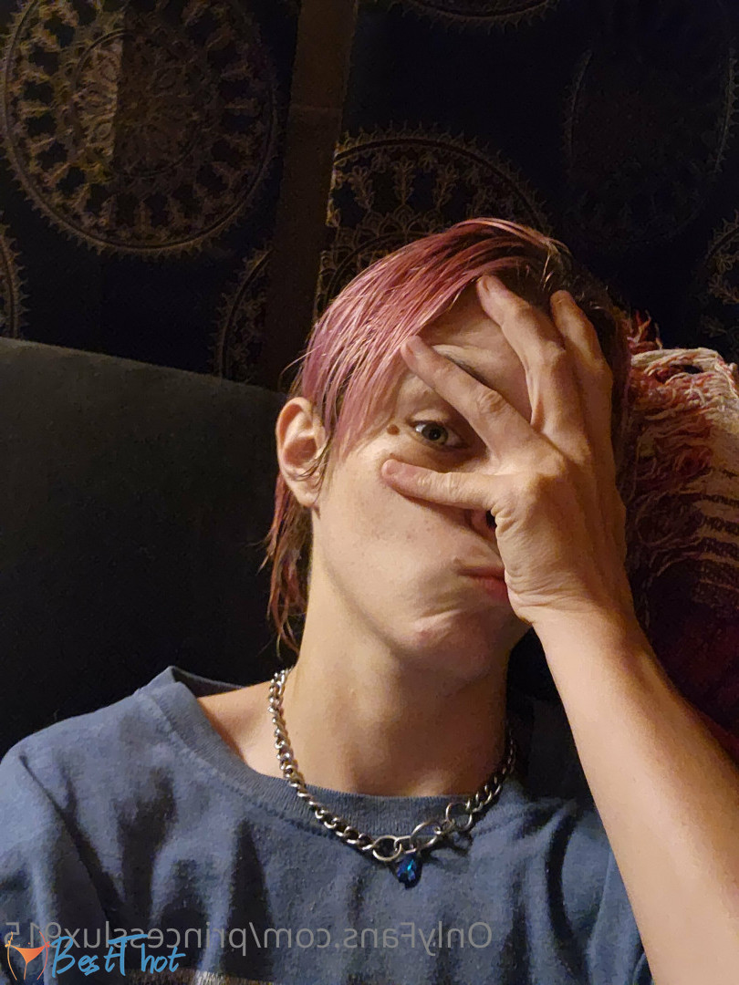 Photo by princesslux915 published on December 14,2024 08:06:36 - BestThots