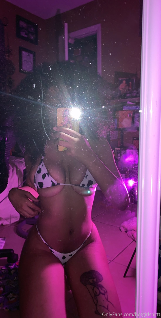 Photo by badgalfairy published on October 12,2023 17:05:40 - BestThots