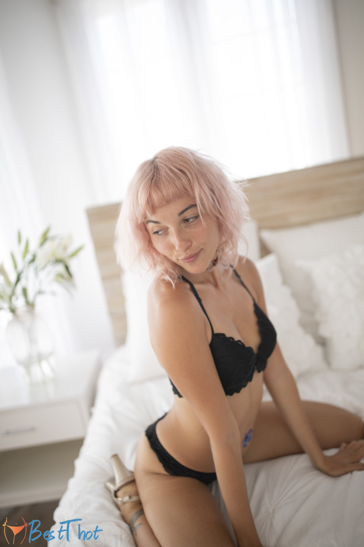 Photo by pixiepixelized published on December 22,2024 11:08:16 - BestThots