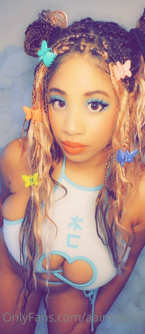 Photo by aaimztako published on November 19,2023 21:18:59 - BestThots