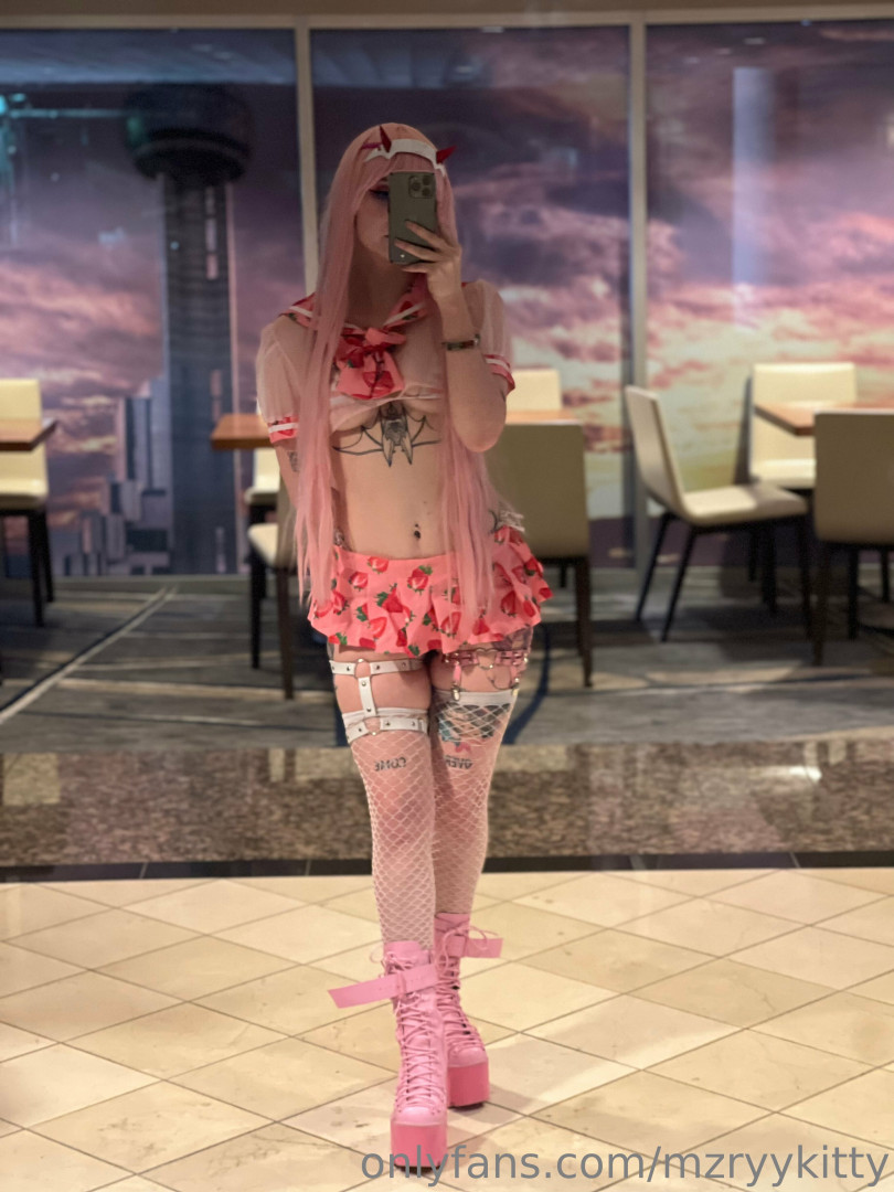 Photo by mzryykittyfree published on July 6,2023 12:52:49 - BestThots