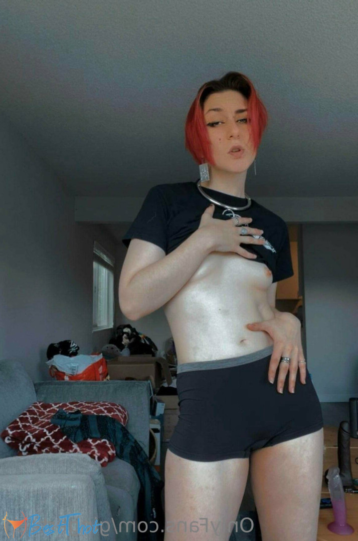 Photo by gingerteen published on December 16,2024 09:05:00 - BestThots
