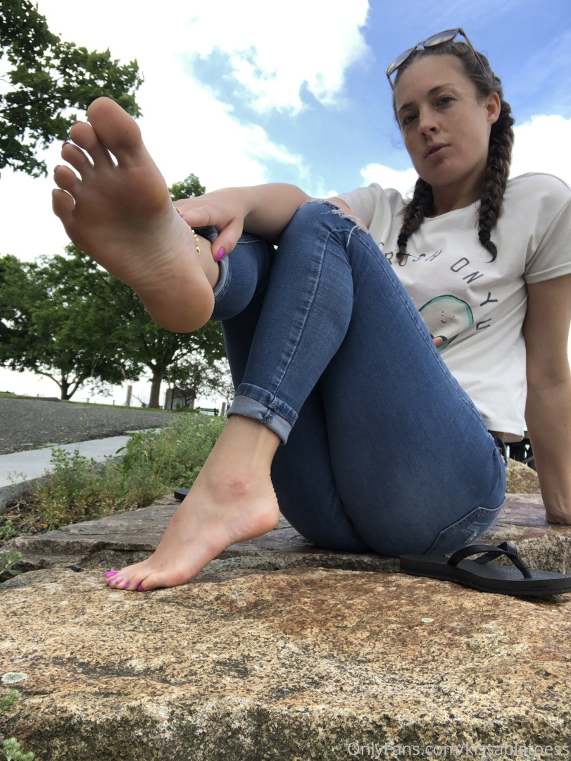 Photo by kissabletoess published on June 8,2023 05:35:19 - BestThots