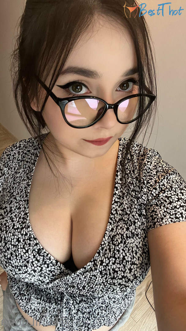 Photo by miniloonaa published on December 12,2024 09:33:37 - BestThots