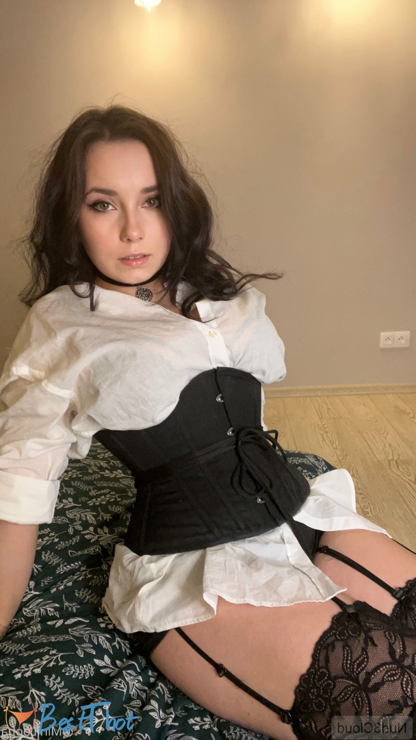 Photo by miniloonaa published on December 12,2024 09:34:29 - BestThots