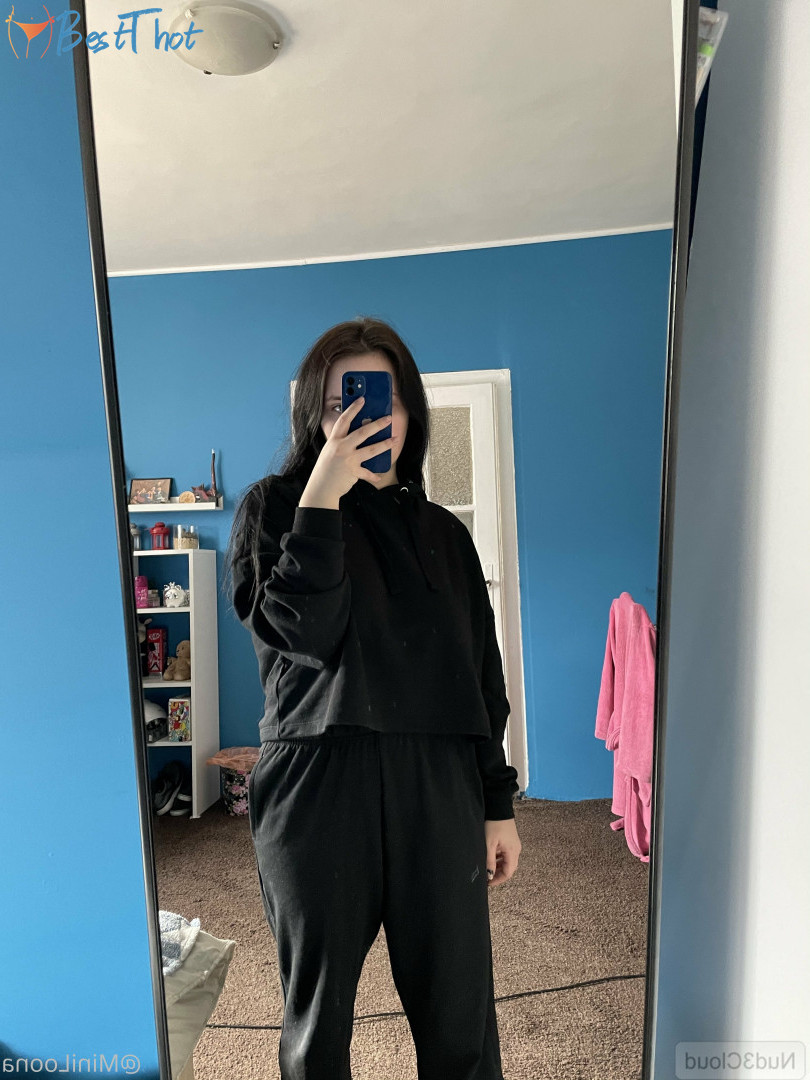 Photo by miniloonaa published on December 12,2024 09:38:28 - BestThots