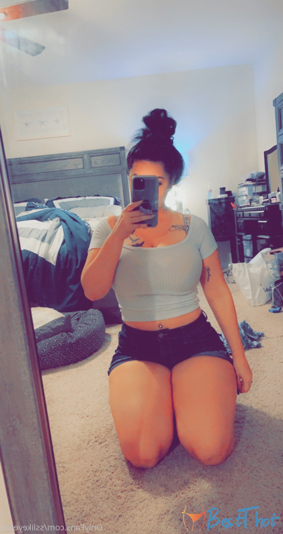 Photo by sslikeyesss published on December 18,2024 23:05:54 - BestThots