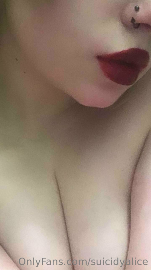 Photo by suicidyalice published on June 24,2023 22:41:56 - BestThots