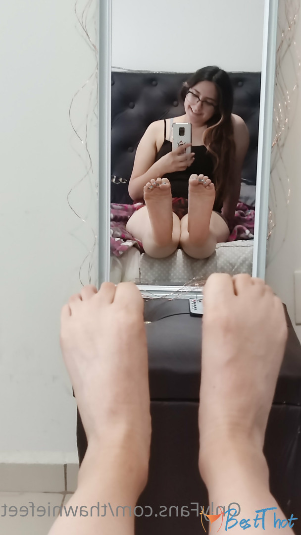 Photo by thawniefeet published on December 12,2024 09:38:09 - BestThots