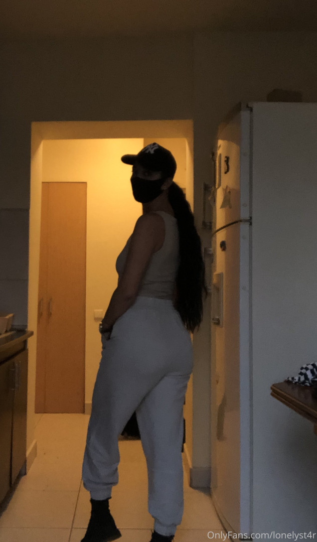 Photo by lonelyst4r published on June 7,2023 18:22:24 - BestThots