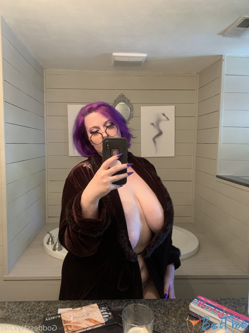 Photo by you_need_nyx published on December 26,2024 17:13:19 - BestThots