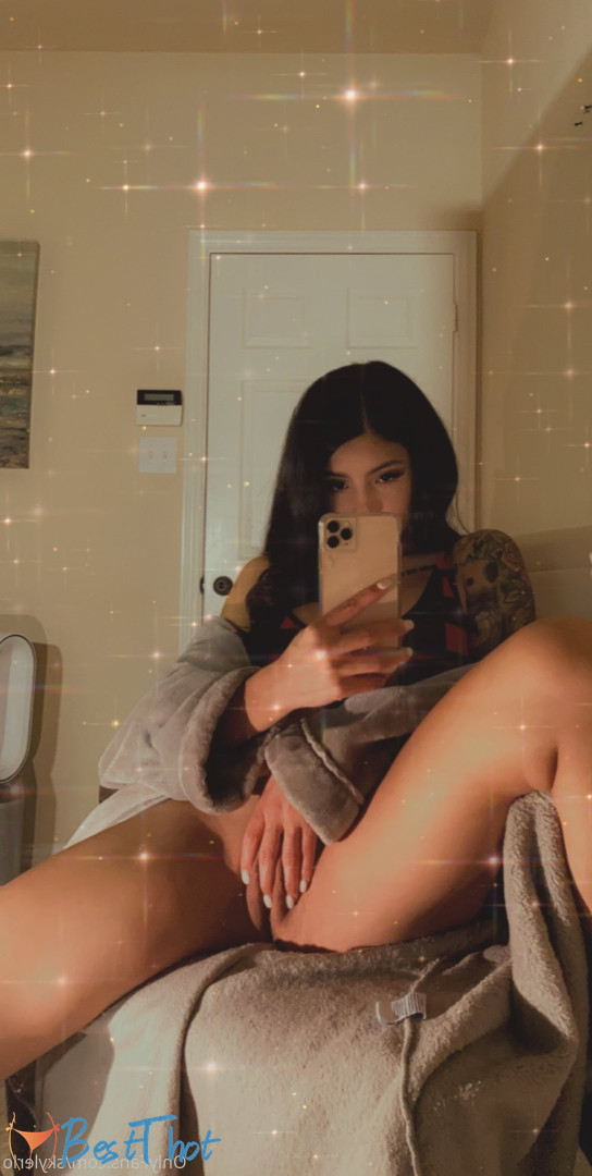 Photo by skylerlo published on December 10,2024 17:58:22 - BestThots