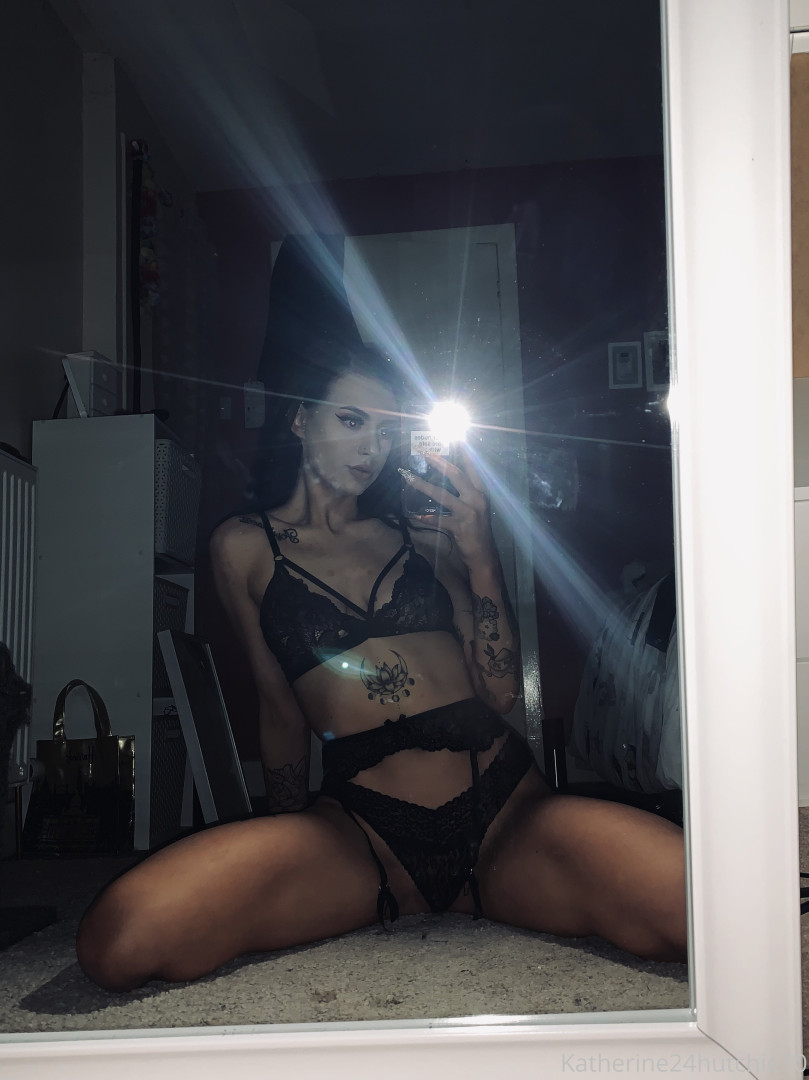 Photo by ameliaarosex published on June 17,2023 16:42:08 - BestThots