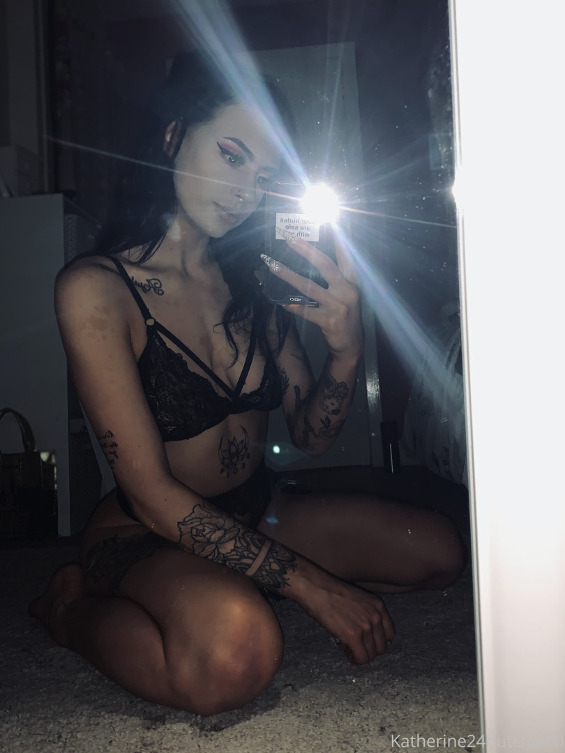 Photo by ameliaarosex published on June 17,2023 17:14:15 - BestThots