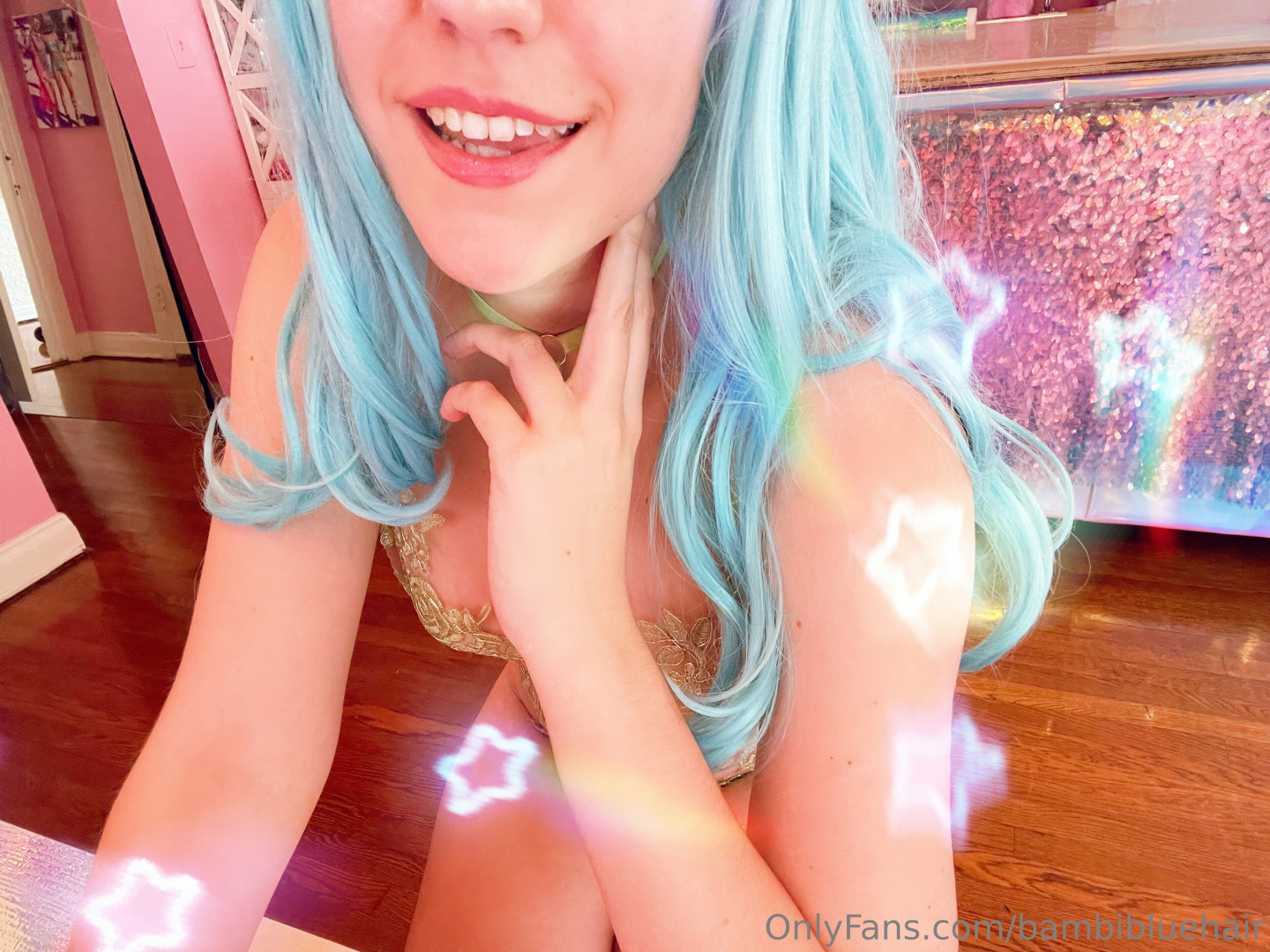 Photo by bambibluehair published on November 29,2023 04:35:19 - BestThots