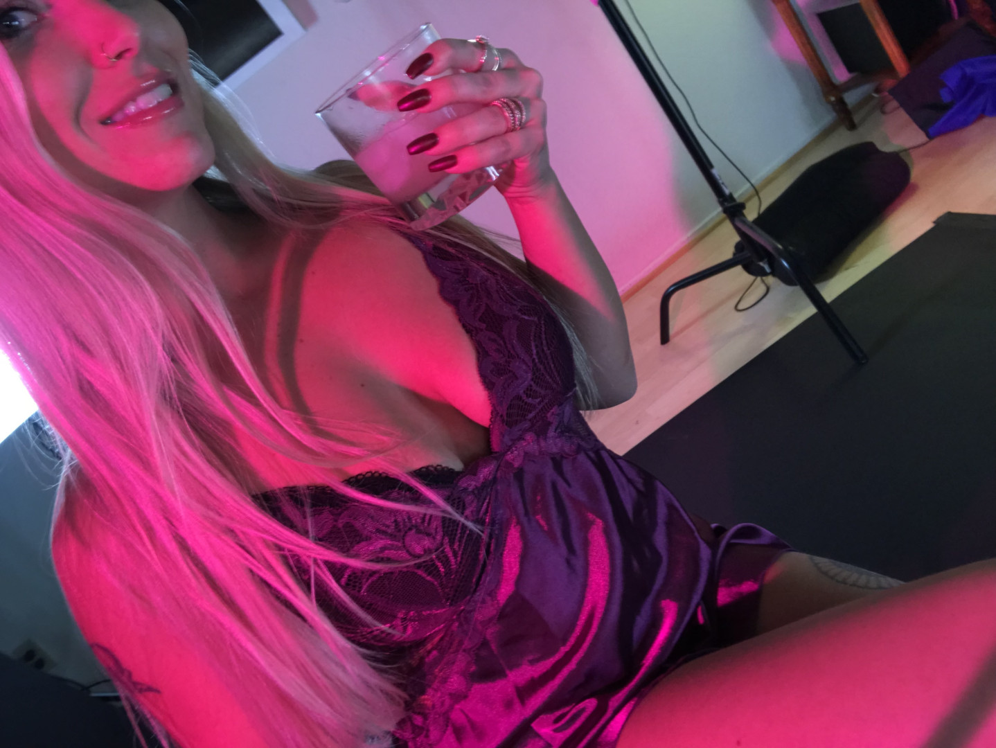 Photo by b_findom published on November 29,2023 02:57:05 - BestThots