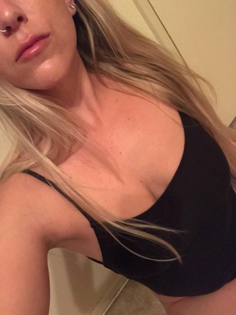 Photo by b_findom published on November 29,2023 02:57:51 - BestThots