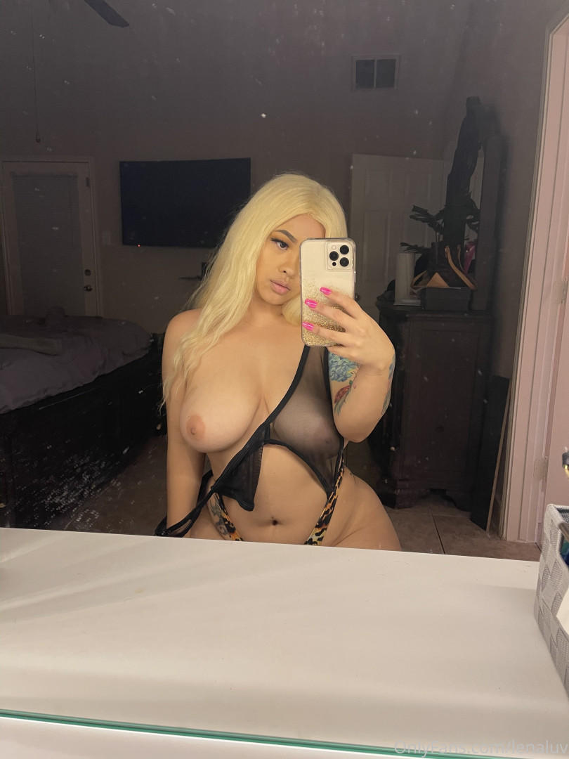 Photo by lenaluv published on August 27,2023 14:26:21 - BestThots