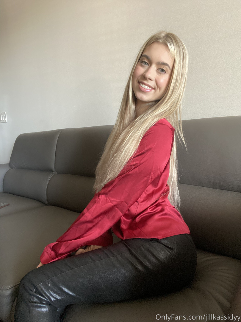 Photo by jillkassidyy published on October 16,2023 09:16:21 - BestThots