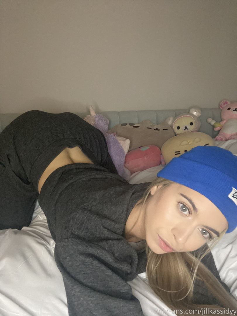 Photo by jillkassidyy published on October 16,2023 09:20:36 - BestThots
