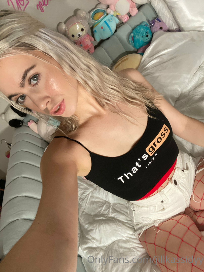 Photo by jillkassidyy published on October 17,2023 00:21:07 - BestThots