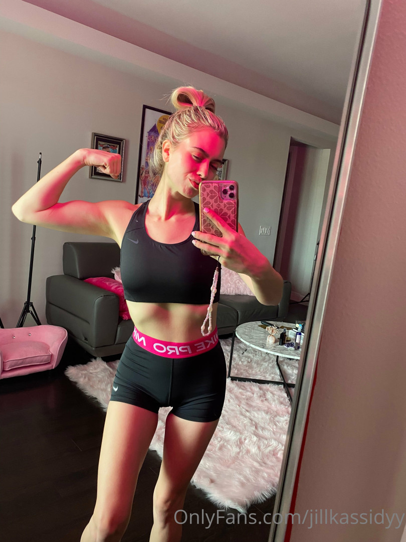 Photo by jillkassidyy published on October 17,2023 04:41:56 - BestThots