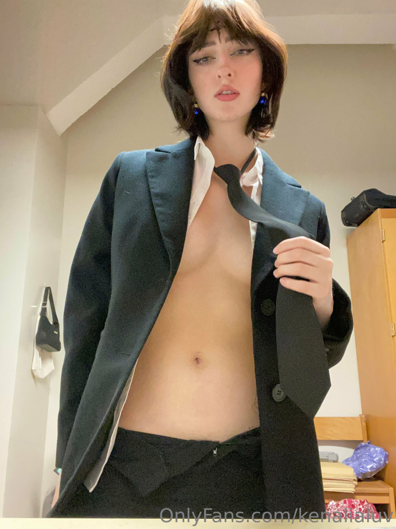 Photo by kenalialuv published on October 12,2023 14:12:14 - BestThots