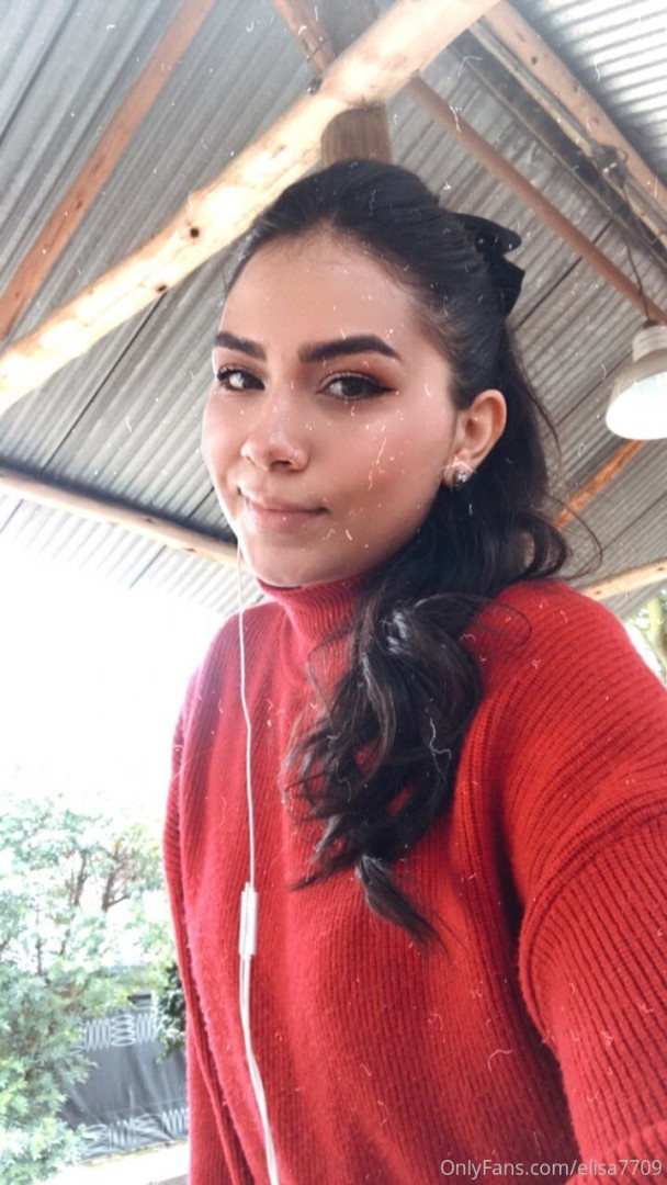 Photo by elissatorres published on October 15,2023 06:24:29 - BestThots